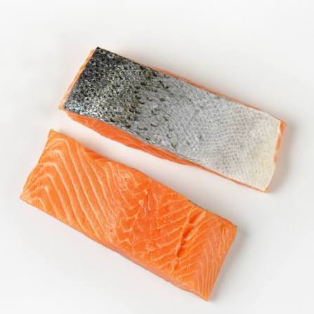 Salmón porcionado con piel de Puerto Montt